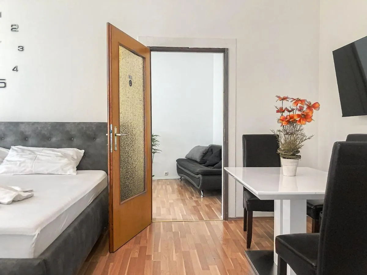 Cozy 2Br Apartment In Vienna Simmering