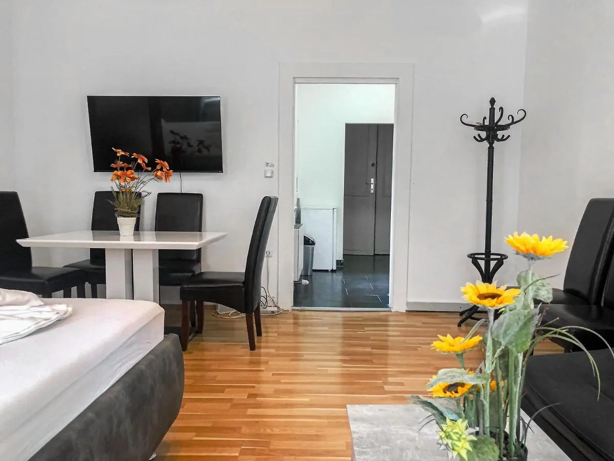 Cozy 2Br Apartment In Vienna Simmering